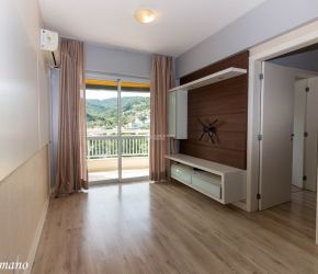 Apartamento no Bairro Itacorubí em Florianópolis com 3 Dormitórios (1 suíte) - 441441