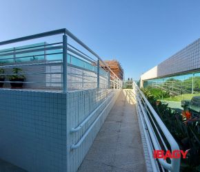 Apartamento no Bairro Jardim Atlântico em Florianópolis com 2 Dormitórios (1 suíte) e 108.4 m² - 117928