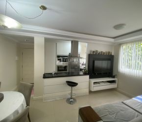 Apartamento no Bairro Jardim Atlântico em Florianópolis com 3 Dormitórios - 21411
