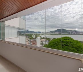 Apartamento no Bairro João Paulo em Florianópolis com 3 Dormitórios (1 suíte) - 454647