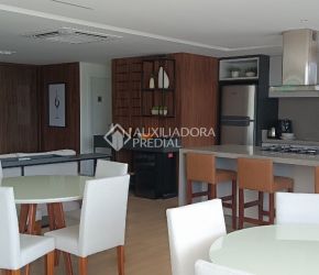 Apartamento no Bairro João Paulo em Florianópolis com 3 Dormitórios (3 suítes) - 362270