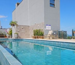 Apartamento no Bairro Jurerê Internacional em Florianópolis com 2 Dormitórios (2 suítes) e 74 m² - AP0914
