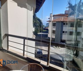 Apartamento no Bairro Ponta das Canas em Florianópolis com 2 Dormitórios (1 suíte) e 80 m² - 1035