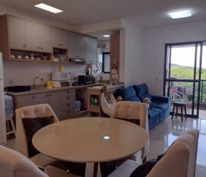 Apartamento no Bairro Ribeirão da Ilha em Florianópolis com 2 Dormitórios (1 suíte) - 444450