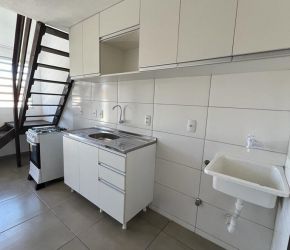 Apartamento no Bairro Rio Vermelho em Florianópolis com 1 Dormitórios e 150 m² - 1201