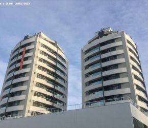 Apartamento no Bairro Trindade em Florianópolis com 3 Dormitórios (1 suíte) e 91.1 m² - APA333