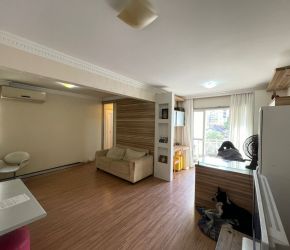 Apartamento no Bairro Trindade em Florianópolis com 3 Dormitórios (1 suíte) - A3263