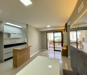 Apartamento no Bairro Trindade em Florianópolis com 2 Dormitórios (1 suíte) - A2190