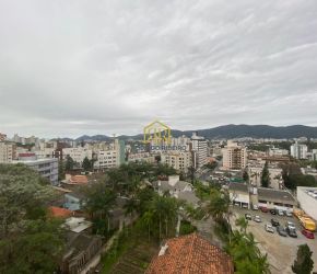 Apartamento no Bairro Trindade em Florianópolis com 3 Dormitórios (1 suíte) - CA34