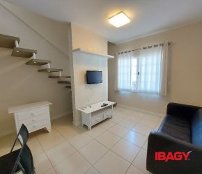Apartamento no Bairro Trindade em Florianópolis com 1 Dormitórios (1 suíte) e 40 m² - 97282