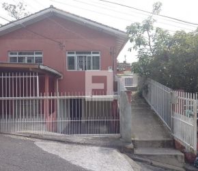 Casa no Bairro Agronômica em Florianópolis com 5 Dormitórios e 220 m² - 4126