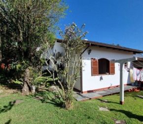 Casa no Bairro Agronômica em Florianópolis com 4 Dormitórios (2 suítes) - 367738