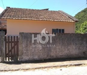 Casa no Bairro Armação do Pântano do Sul em Florianópolis com 4 Dormitórios - 426136