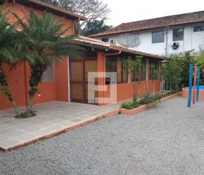 Casa no Bairro Cachoeira do Bom Jesus em Florianópolis com 6 Dormitórios (3 suítes) e 300 m² - 3954