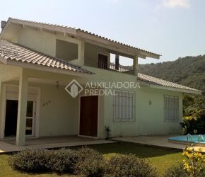 Casa no Bairro Cachoeira do Bom Jesus em Florianópolis com 3 Dormitórios (1 suíte) - 356459