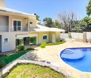 Casa no Bairro Cacupé em Florianópolis com 5 Dormitórios (5 suítes) e 336 m² - CA0267