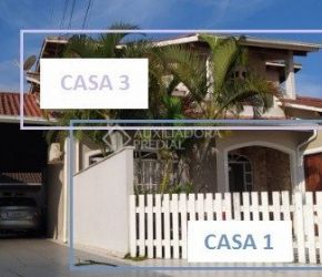 Casa no Bairro Campeche em Florianópolis com 7 Dormitórios (2 suítes) - 357937