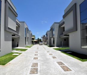 Casa no Bairro Campeche em Florianópolis com 3 Dormitórios (3 suítes) - 441107