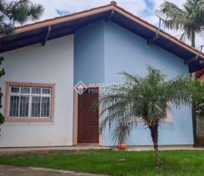 Casa no Bairro Campeche em Florianópolis com 3 Dormitórios (1 suíte) - 476117