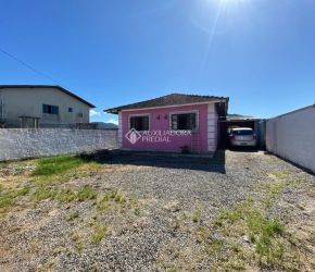 Casa no Bairro Campeche em Florianópolis com 2 Dormitórios - 691814