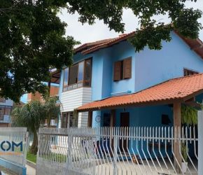 Casa no Bairro Canasvieiras em Florianópolis com 2 Dormitórios (1 suíte) e 192 m² - 296