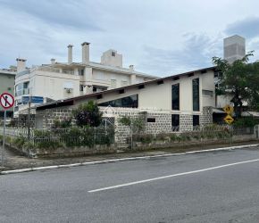 Casa no Bairro Canasvieiras em Florianópolis com 5 Dormitórios (2 suítes) - 471922