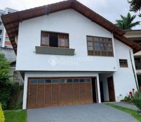 Casa no Bairro Capoeiras em Florianópolis com 3 Dormitórios (1 suíte) - 369729