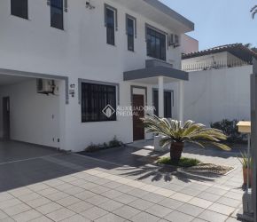 Casa no Bairro Centro em Florianópolis com 5 Dormitórios (4 suítes) - 449320