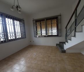 Casa no Bairro Centro em Florianópolis com 2 Dormitórios - 424082