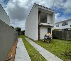 Casa no Bairro Ingleses em Florianópolis com 3 Dormitórios (1 suíte) e 97 m² - 212