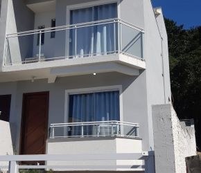 Casa no Bairro Ingleses em Florianópolis com 2 Dormitórios (2 suítes) e 90 m² - 234
