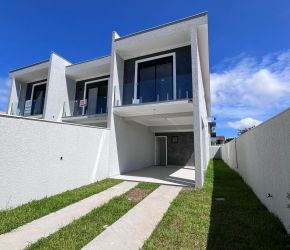 Casa no Bairro Ingleses em Florianópolis com 2 Dormitórios (2 suítes) e 120 m² - 735