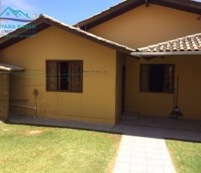 Casa no Bairro Ingleses em Florianópolis com 3 Dormitórios (1 suíte) e 110 m² - CA0137