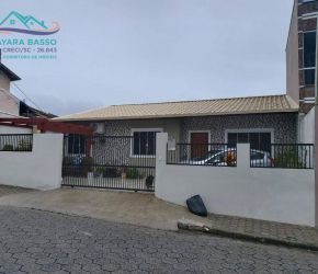 Casa no Bairro Ingleses em Florianópolis com 3 Dormitórios (1 suíte) e 100 m² - CA0974