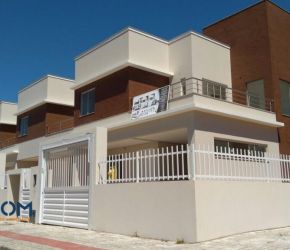 Casa no Bairro Ingleses em Florianópolis com 2 Dormitórios (2 suítes) e 122 m² - SO0037