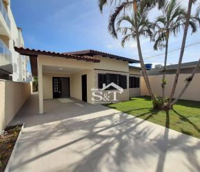 Casa no Bairro Ingleses em Florianópolis com 4 Dormitórios (2 suítes) e 222 m² - CA0125