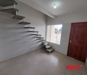 Casa no Bairro Ingleses em Florianópolis com 2 Dormitórios e 59 m² - 123325