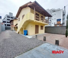 Casa no Bairro Ingleses em Florianópolis com 2 Dormitórios e 63.6 m² - 123209