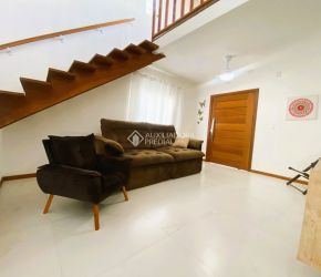 Casa no Bairro Ingleses em Florianópolis com 4 Dormitórios (3 suítes) - 462938