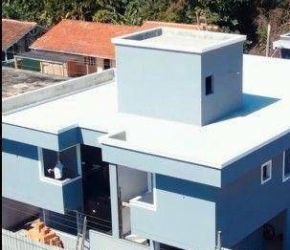 Casa no Bairro Ingleses em Florianópolis com 3 Dormitórios (2 suítes) e 108 m² - CA0983