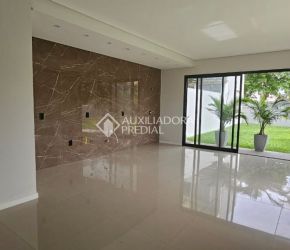 Casa no Bairro Ingleses em Florianópolis com 3 Dormitórios (3 suítes) - 708747