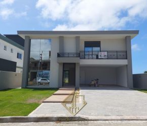 Casa no Bairro Ingleses em Florianópolis com 4 Dormitórios (3 suítes) e 291 m² - 1019I