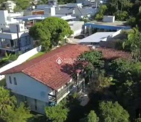 Casa no Bairro Itacorubí em Florianópolis com 5 Dormitórios (2 suítes) - 401170