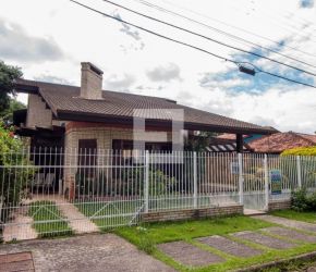 Casa no Bairro Jurerê em Florianópolis com 7 Dormitórios (5 suítes) e 450 m² - 4777