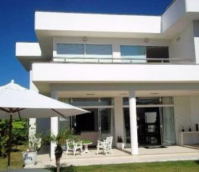 Casa no Bairro Jurerê Internacional em Florianópolis com 6 Dormitórios (5 suítes) e 658 m² - CA001341