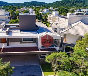Casa no Bairro Jurerê Internacional em Florianópolis com 4 Dormitórios (4 suítes) e 435 m² - CA0622