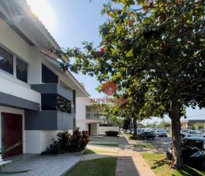 Casa no Bairro Jurerê Internacional em Florianópolis com 5 Dormitórios (1 suíte) e 309 m² - CA0886