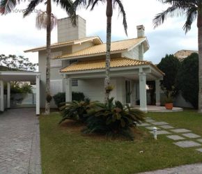 Casa no Bairro Jurerê Internacional em Florianópolis com 4 Dormitórios (2 suítes) e 221 m² - CA0210