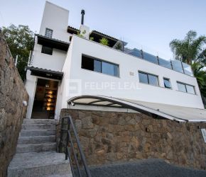 Casa no Bairro Lagoa da Conceição em Florianópolis com 3 Dormitórios (3 suítes) e 221 m² - 19402