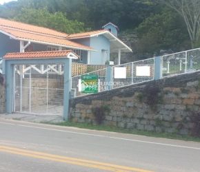 Casa no Bairro Morro das Pedras em Florianópolis com 2 Dormitórios (1 suíte) - 394433